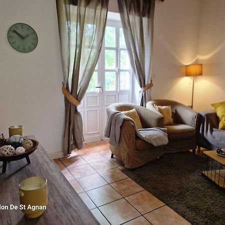 Le Pavillon De St Agnan Hotell Hautefort Exteriör bild