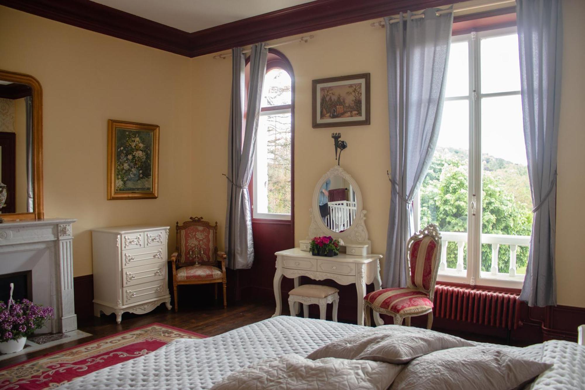 Le Pavillon De St Agnan Hotell Hautefort Exteriör bild